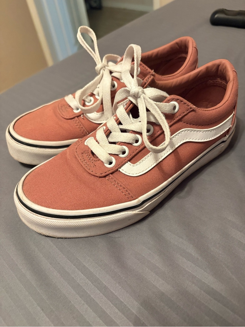 Vans Old Skool Sneakers in Rose-Clay with White Stripe